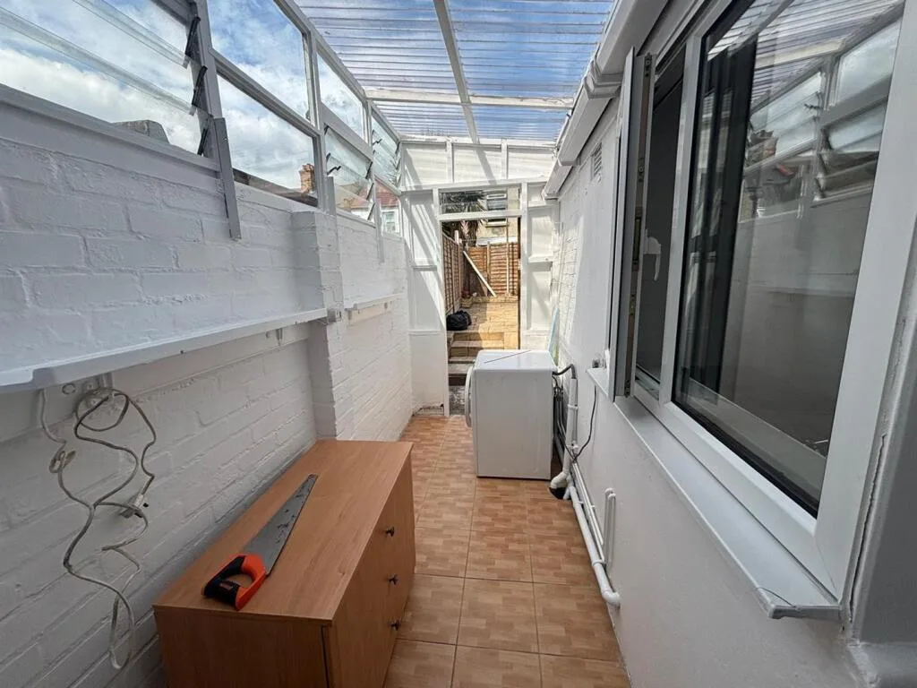 2 bedroom terraced house for rent