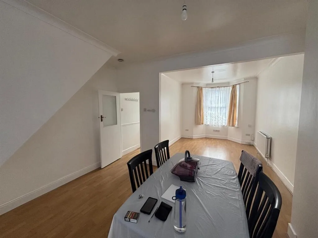 2 bedroom terraced house for rent