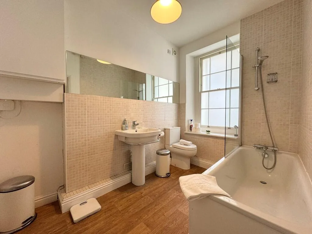 3 bedroom town house for rent