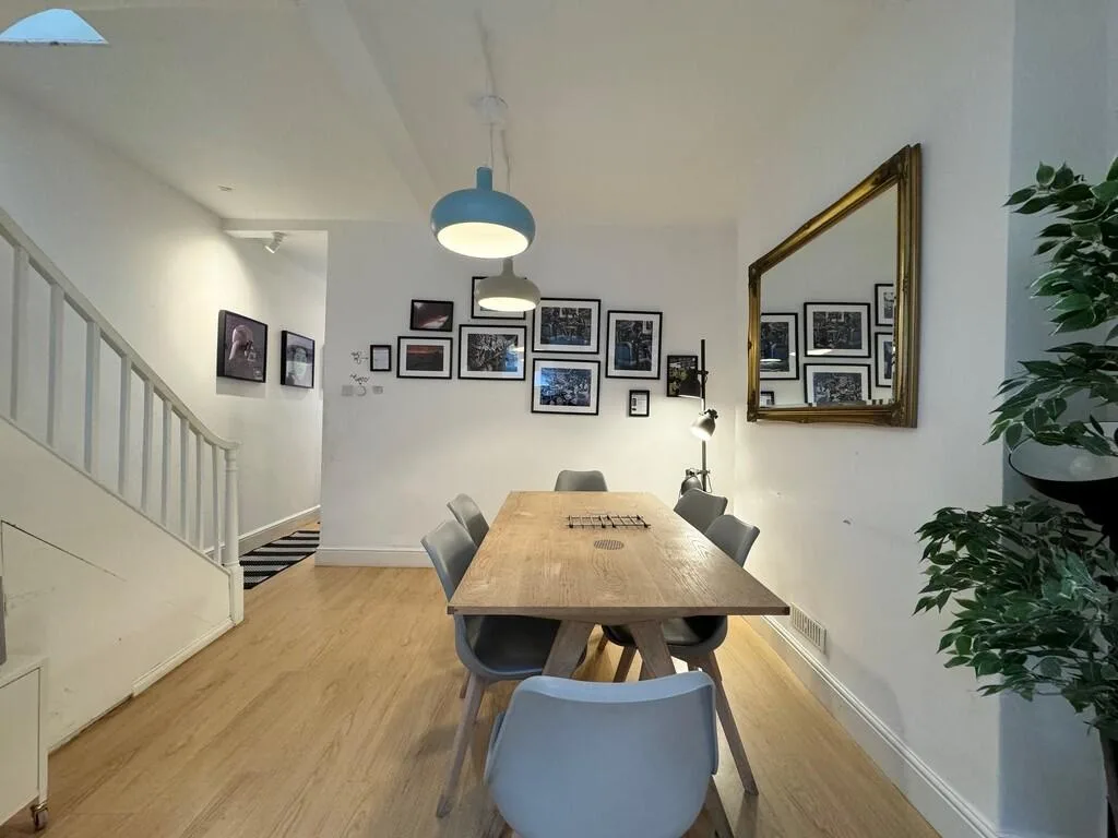 3 bedroom town house for rent