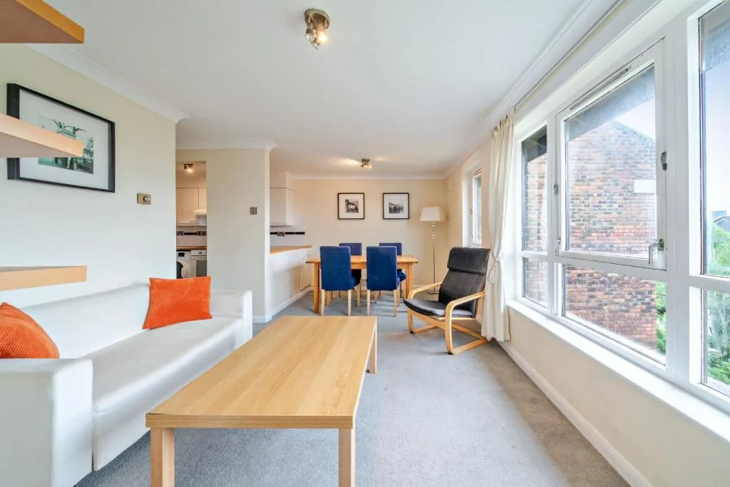 2 bedroom flat for rent