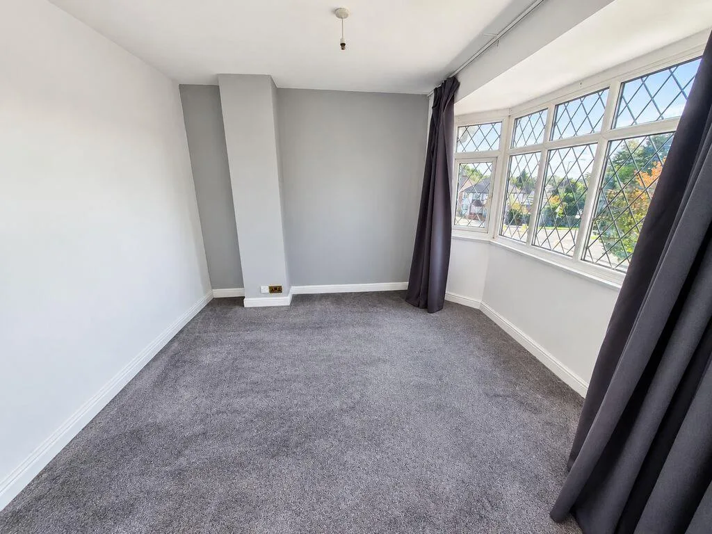 2 bedroom semi-detached house for rent