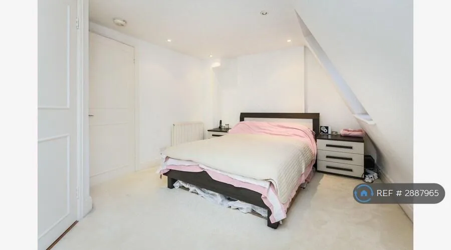 2 bedroom maisonette for rent