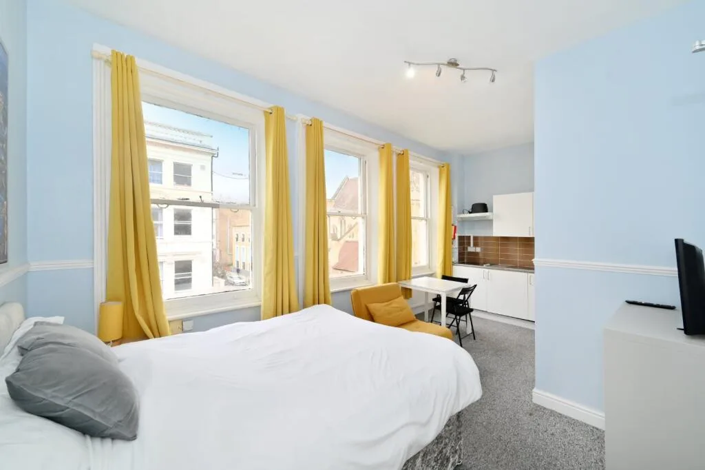 Studio apartment for rent