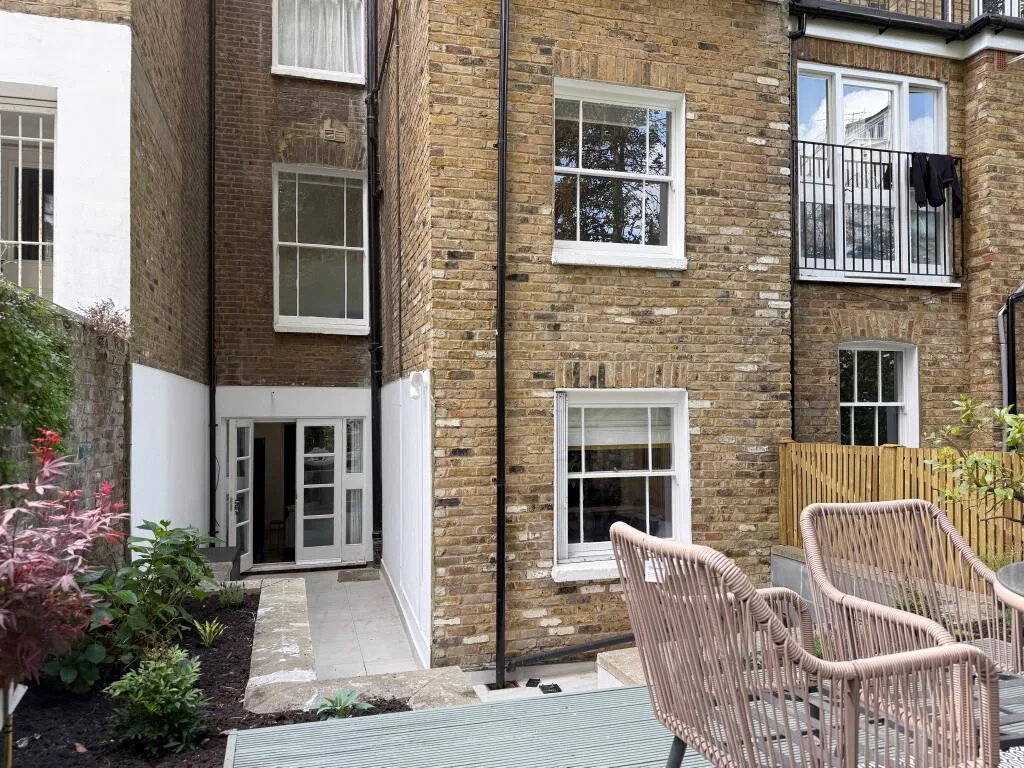 2 bedroom flat for rent