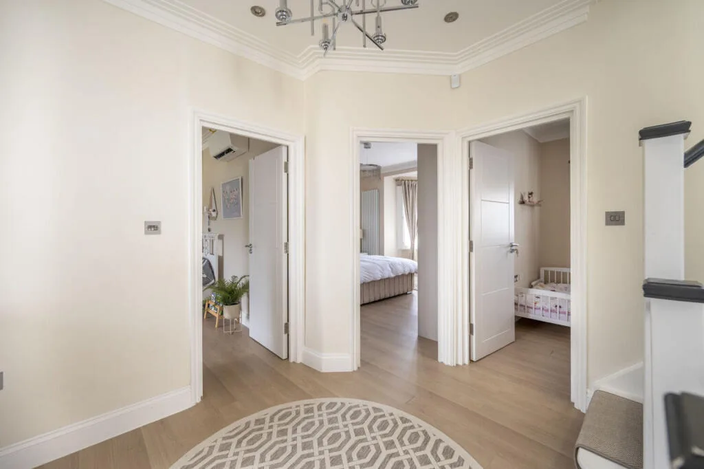 4 bedroom semi-detached house for rent