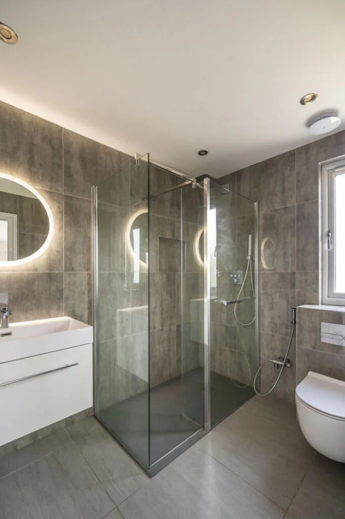 4 bedroom semi-detached house for rent