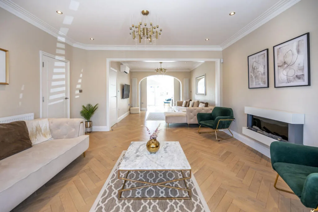 4 bedroom semi-detached house for rent