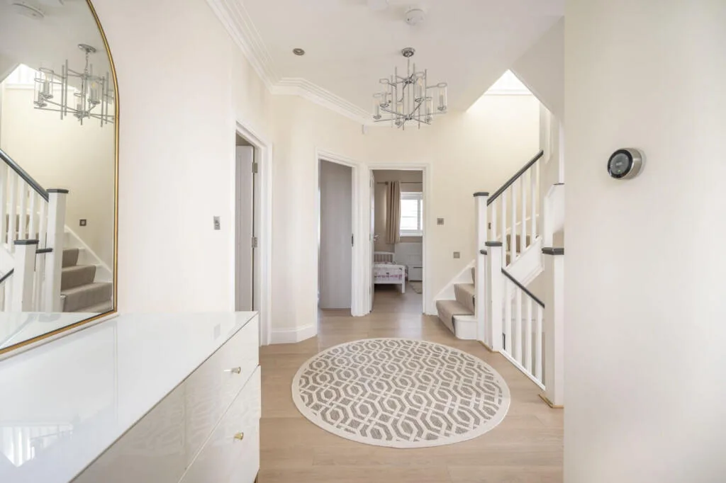 4 bedroom semi-detached house for rent