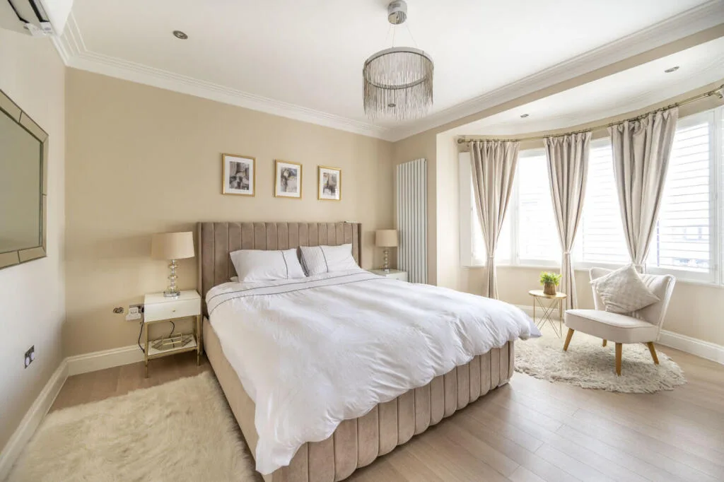 4 bedroom semi-detached house for rent