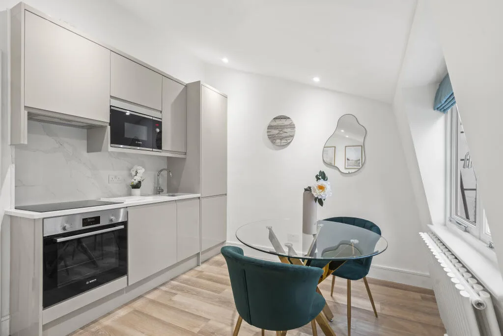 Studio flat for rent