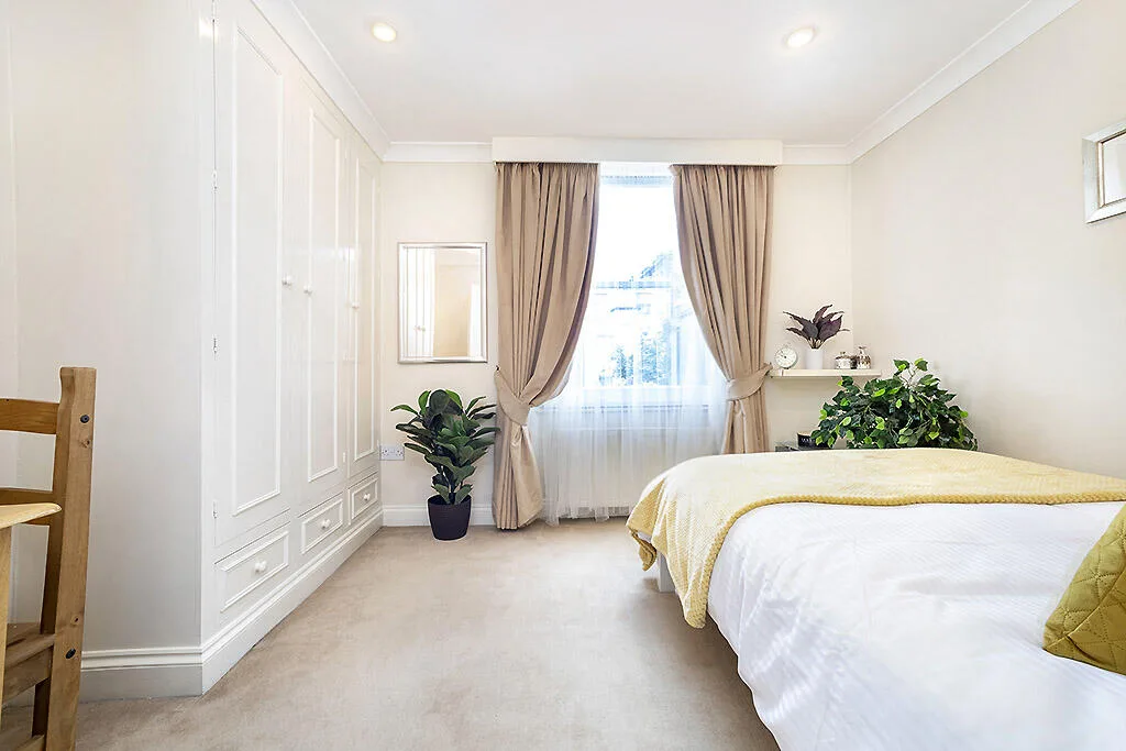 Studio flat for rent