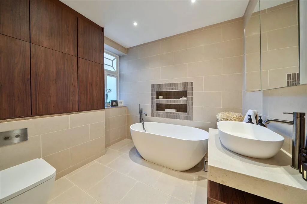4 bedroom apartment for rent