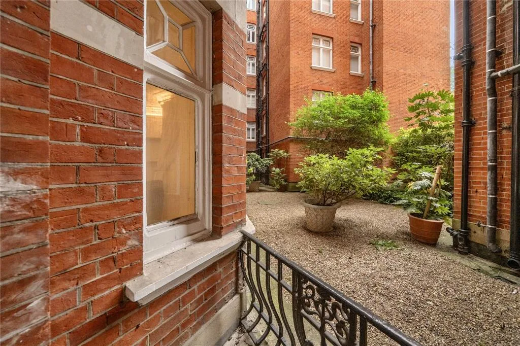 4 bedroom apartment for rent