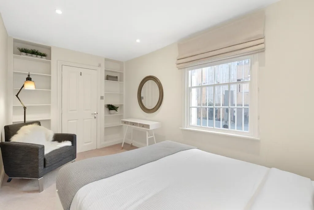 3 bedroom maisonette for rent