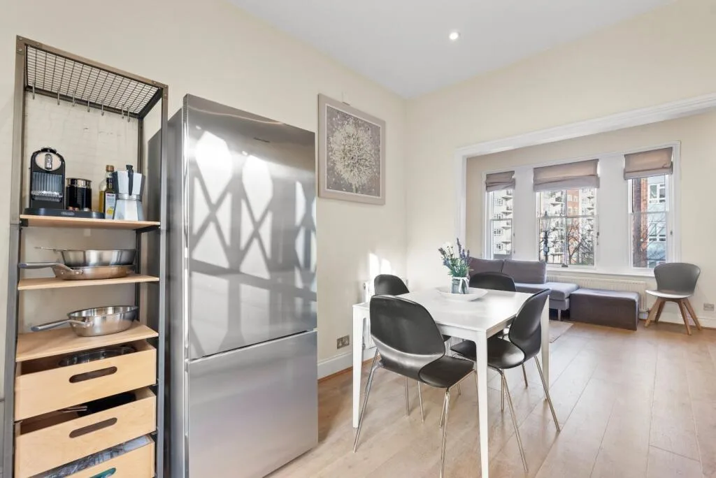 3 bedroom maisonette for rent