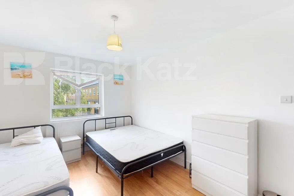 3 bedroom flat for rent