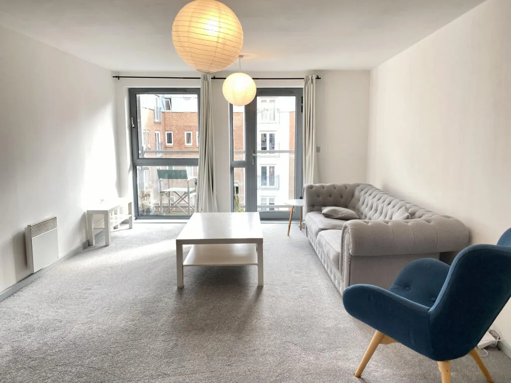 2 bedroom flat for rent