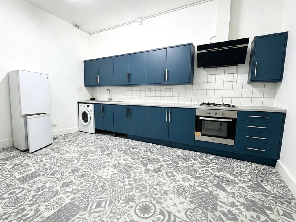 1 bedroom ground floor flat for rent