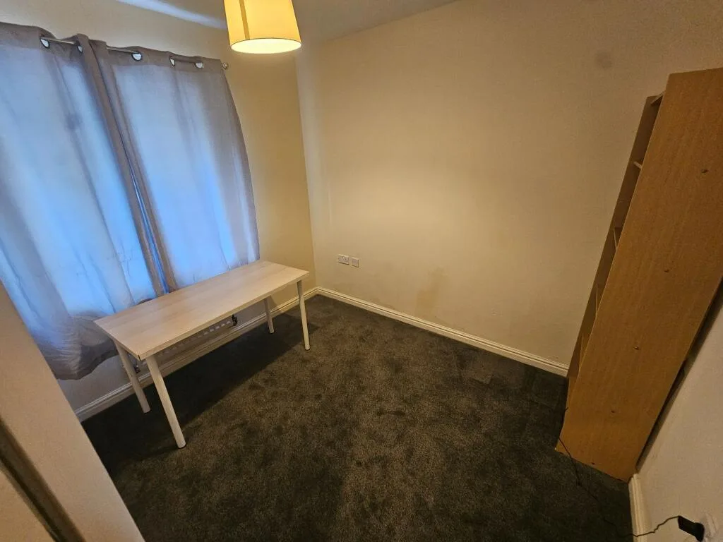 4 bedroom terraced house for rent