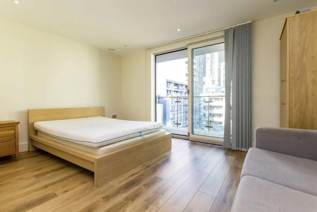 Studio flat for rent