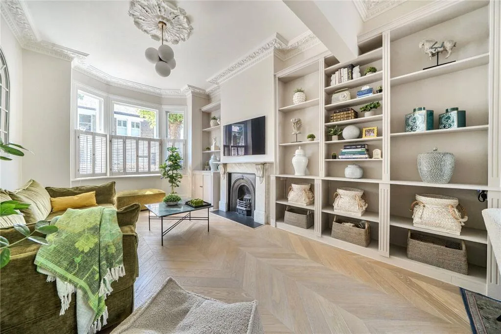 4 bedroom house for rent