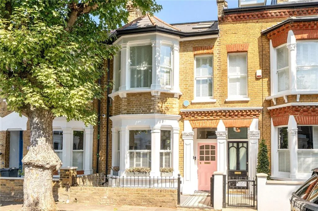 4 bedroom house for rent