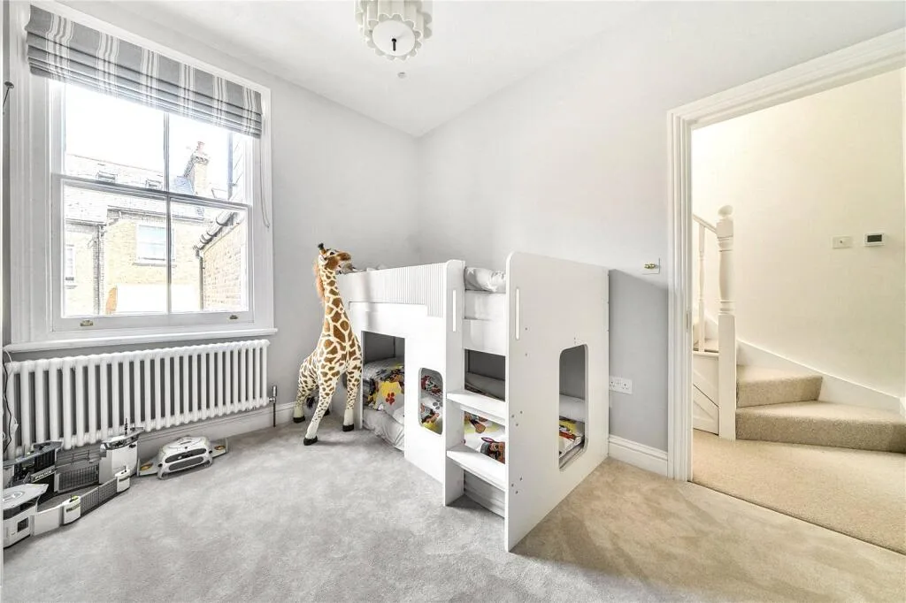 4 bedroom house for rent
