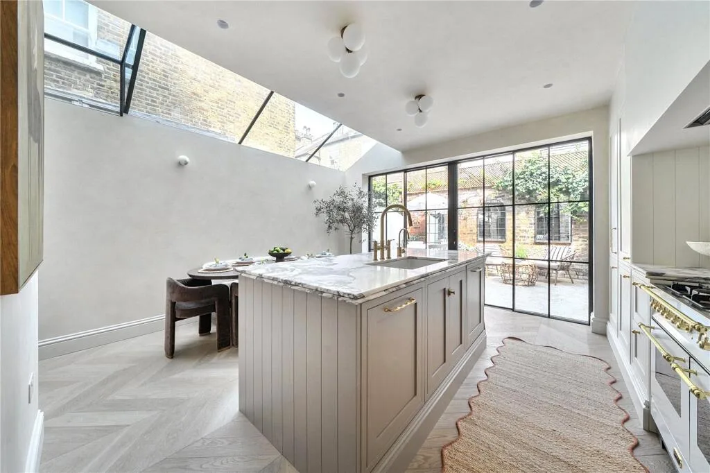 4 bedroom house for rent