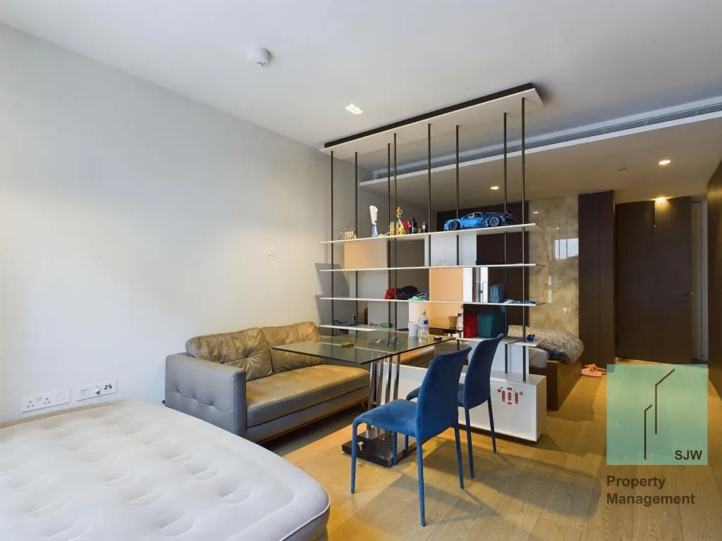 Studio apartment for rent