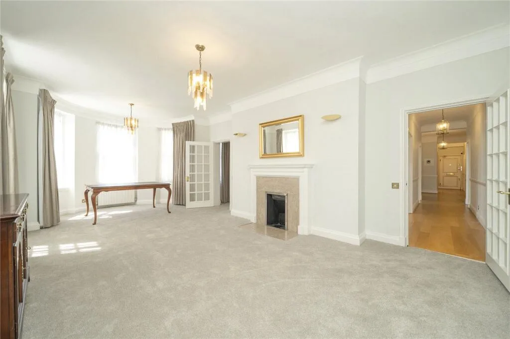 4 bedroom apartment for rent
