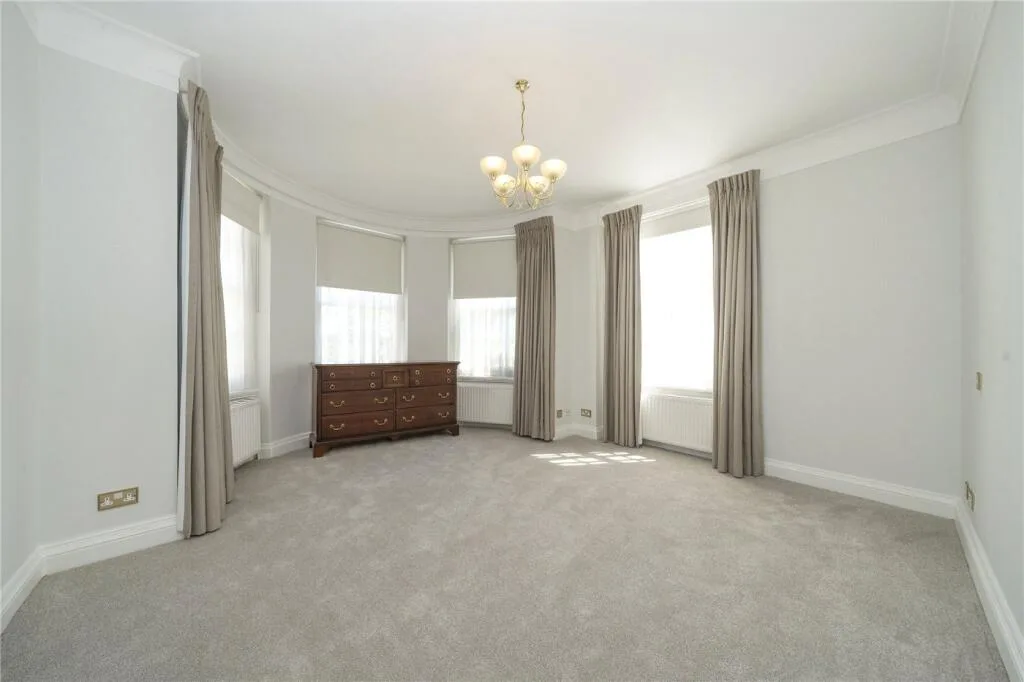 4 bedroom apartment for rent