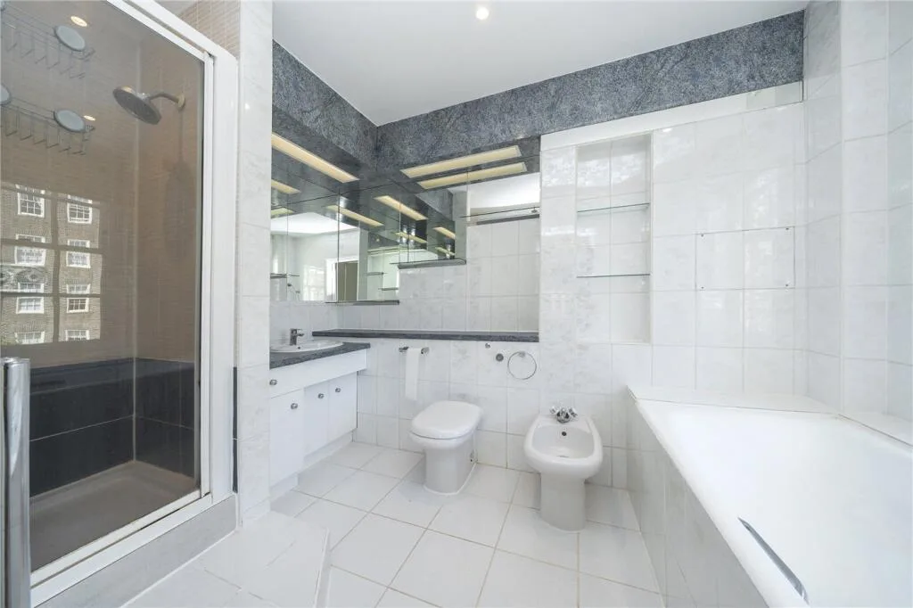 4 bedroom apartment for rent