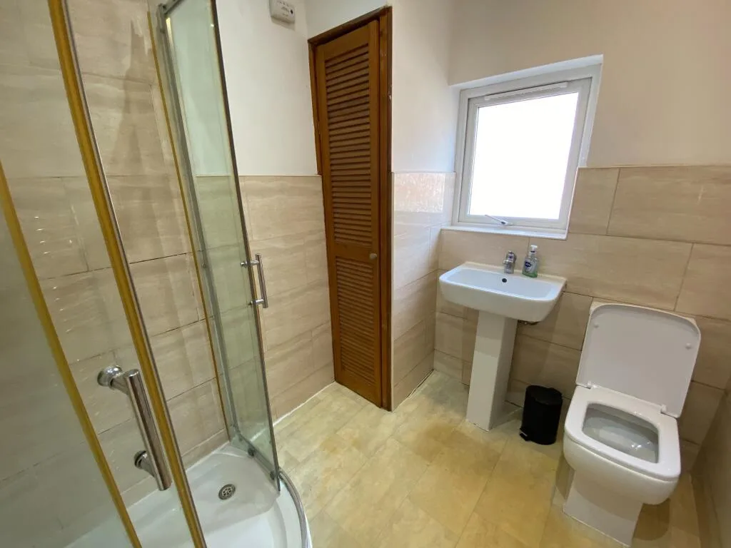 4 bedroom terraced house for rent