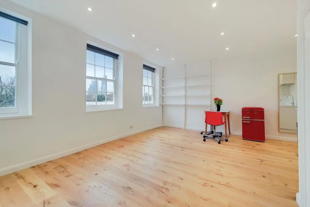 Studio flat for rent