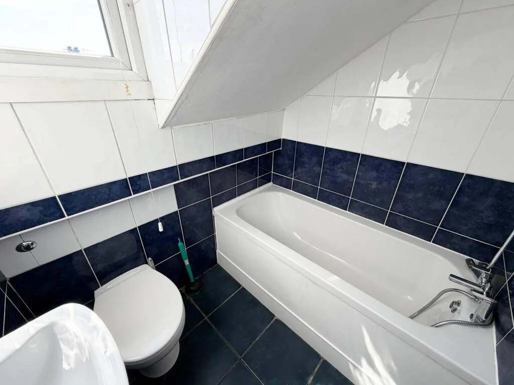 4 bedroom terraced house for rent