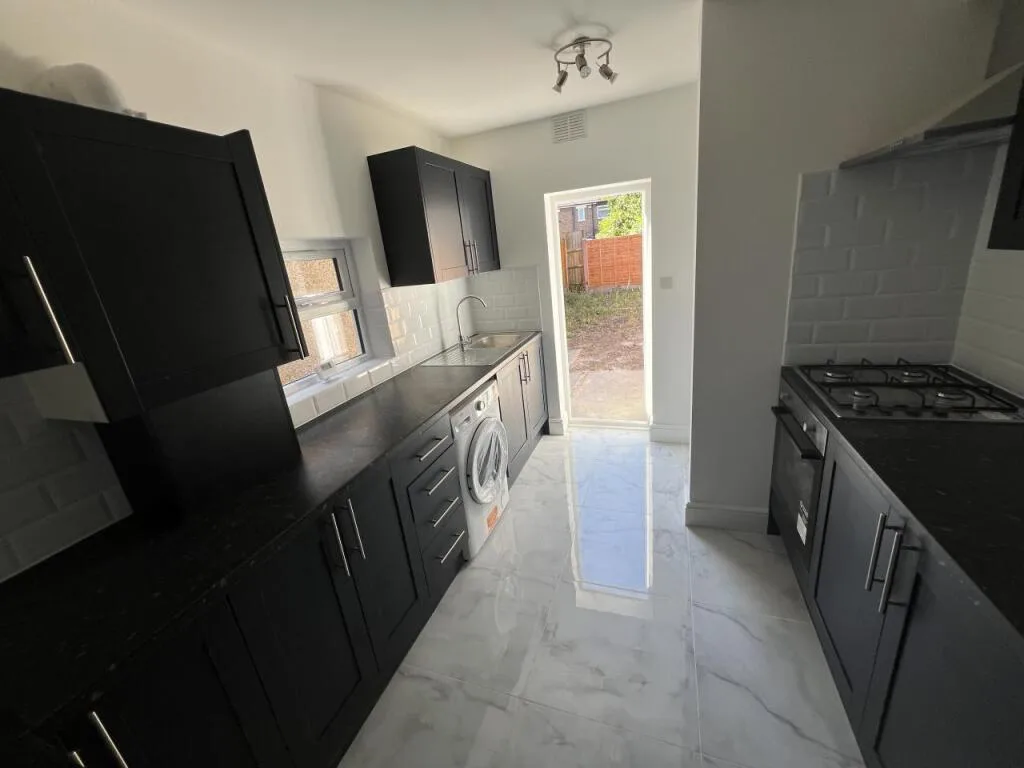 2 bedroom terraced house for rent