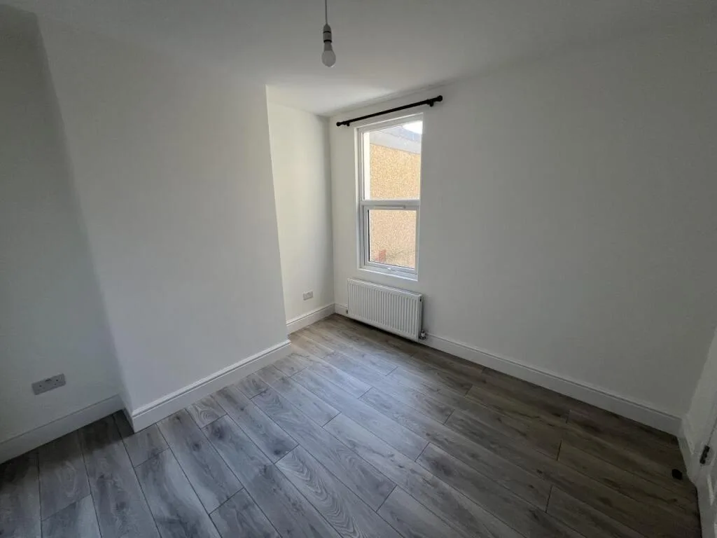 2 bedroom terraced house for rent