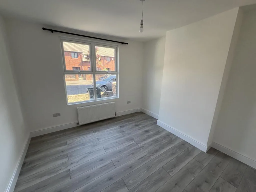 2 bedroom terraced house for rent