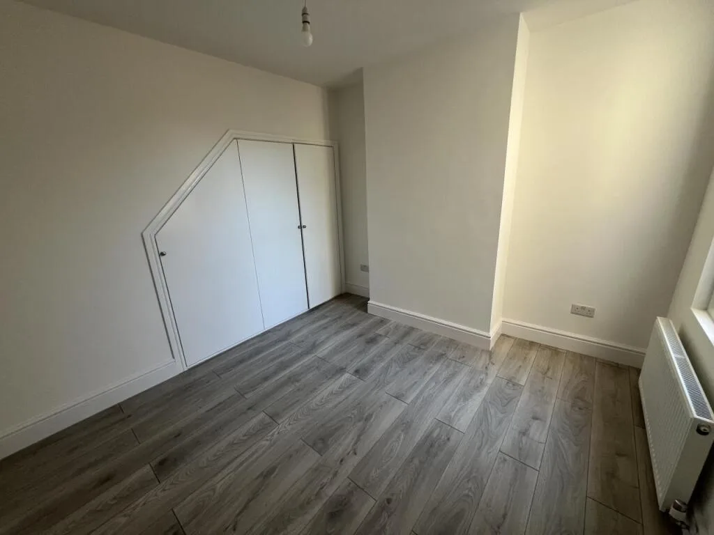 2 bedroom terraced house for rent