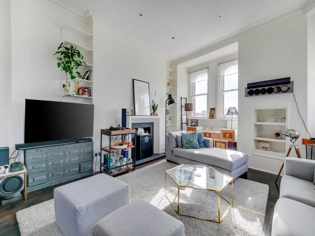2 bedroom flat for rent