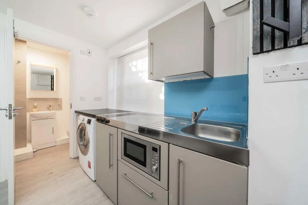Studio apartment for rent