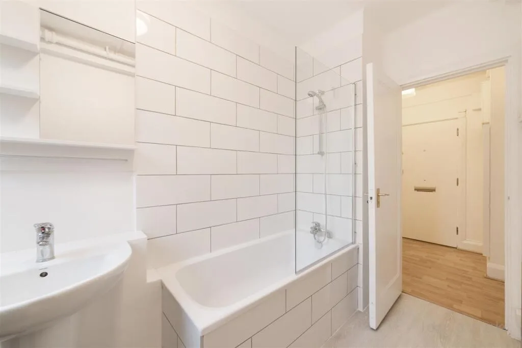 Studio apartment for rent