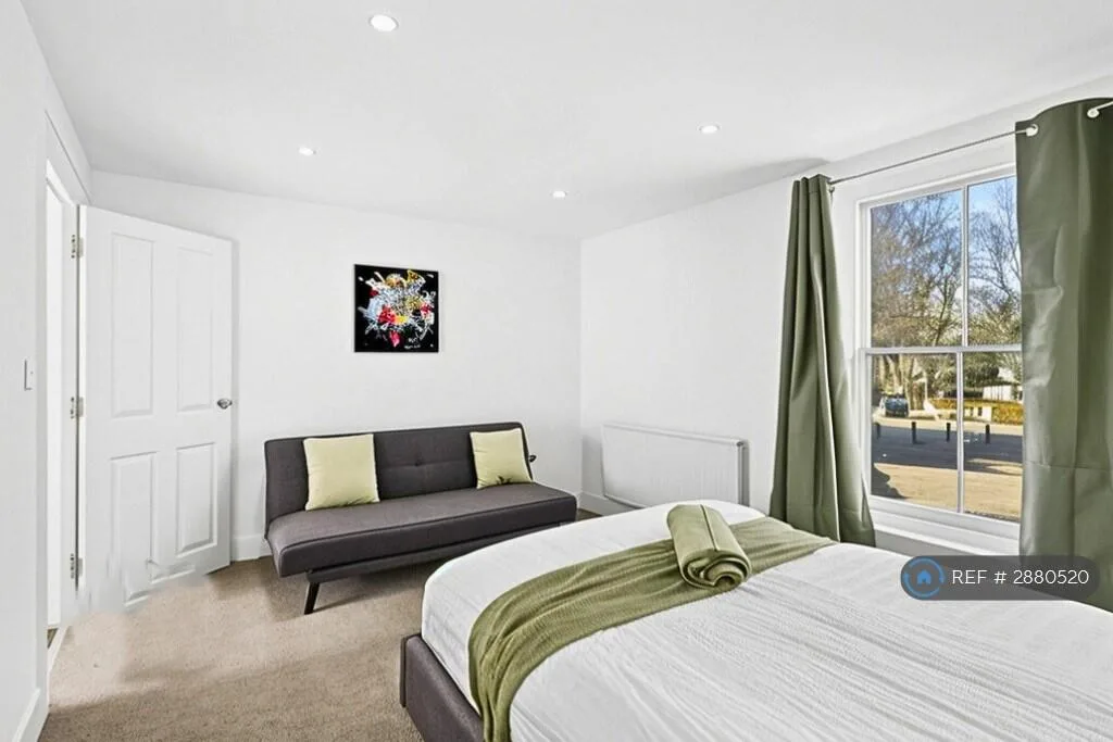 4 bedroom terraced house for rent