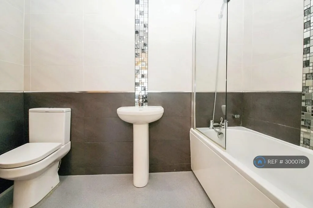 3 bedroom flat for rent