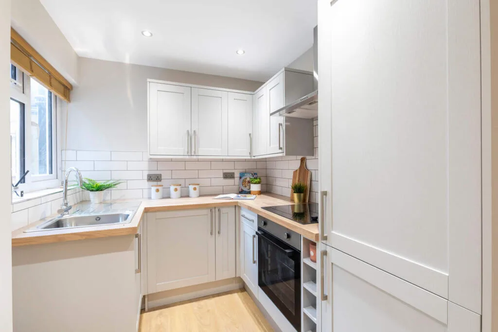 1 bedroom house for rent
