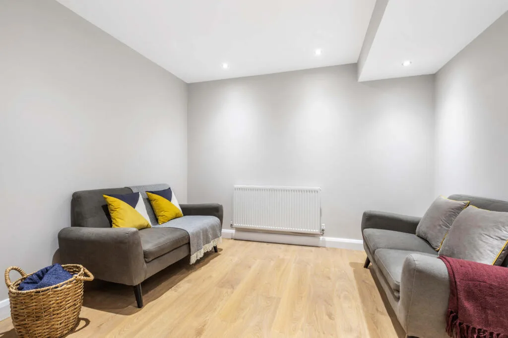 1 bedroom house for rent