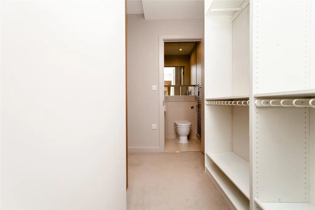 2 bedroom penthouse for rent