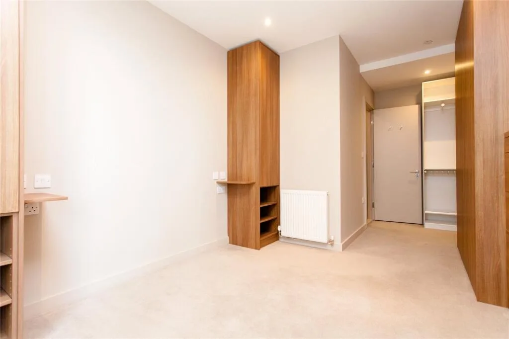 2 bedroom penthouse for rent