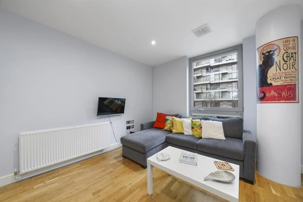 1 bedroom apartment for rent